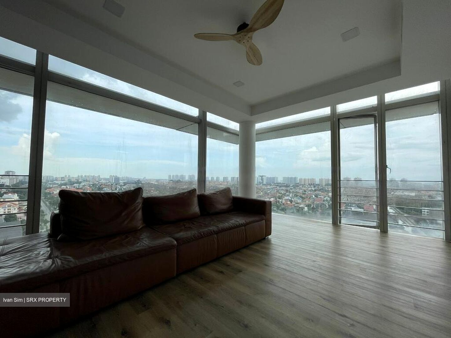 The Trumps (D14), Condominium #549323311
